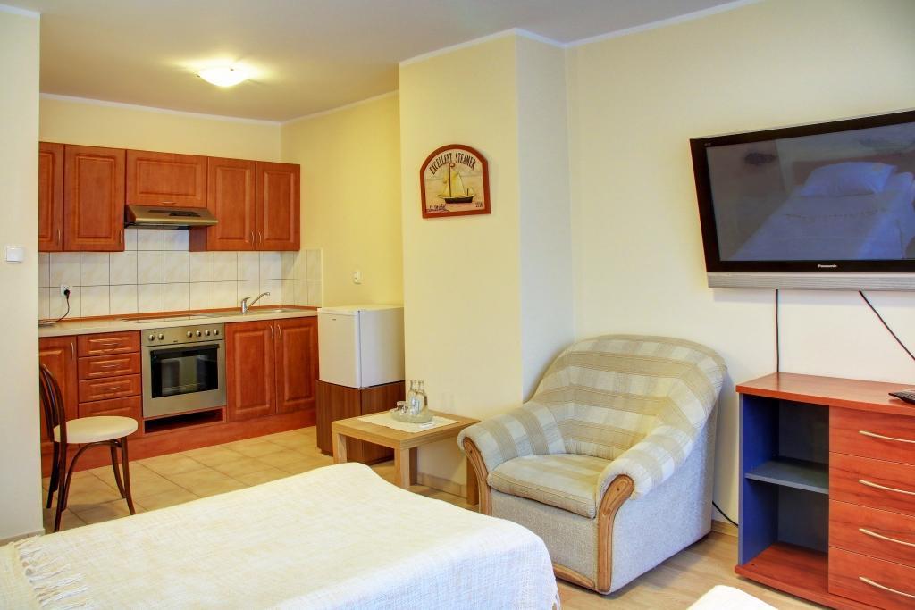 Apartamenty & Restauracja Janus Elk Ngoại thất bức ảnh