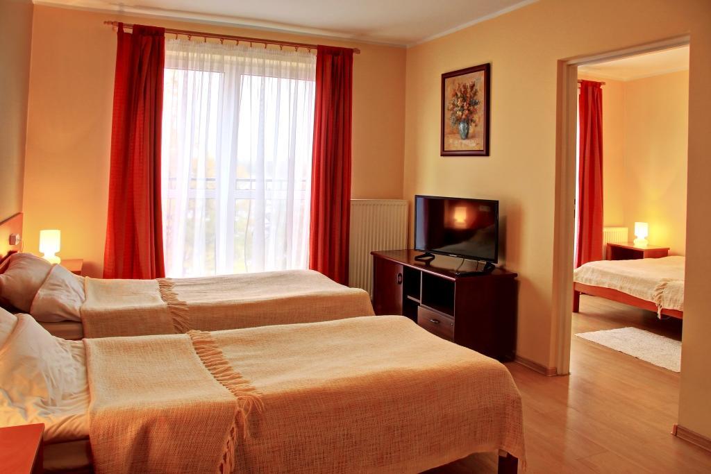 Apartamenty & Restauracja Janus Elk Ngoại thất bức ảnh