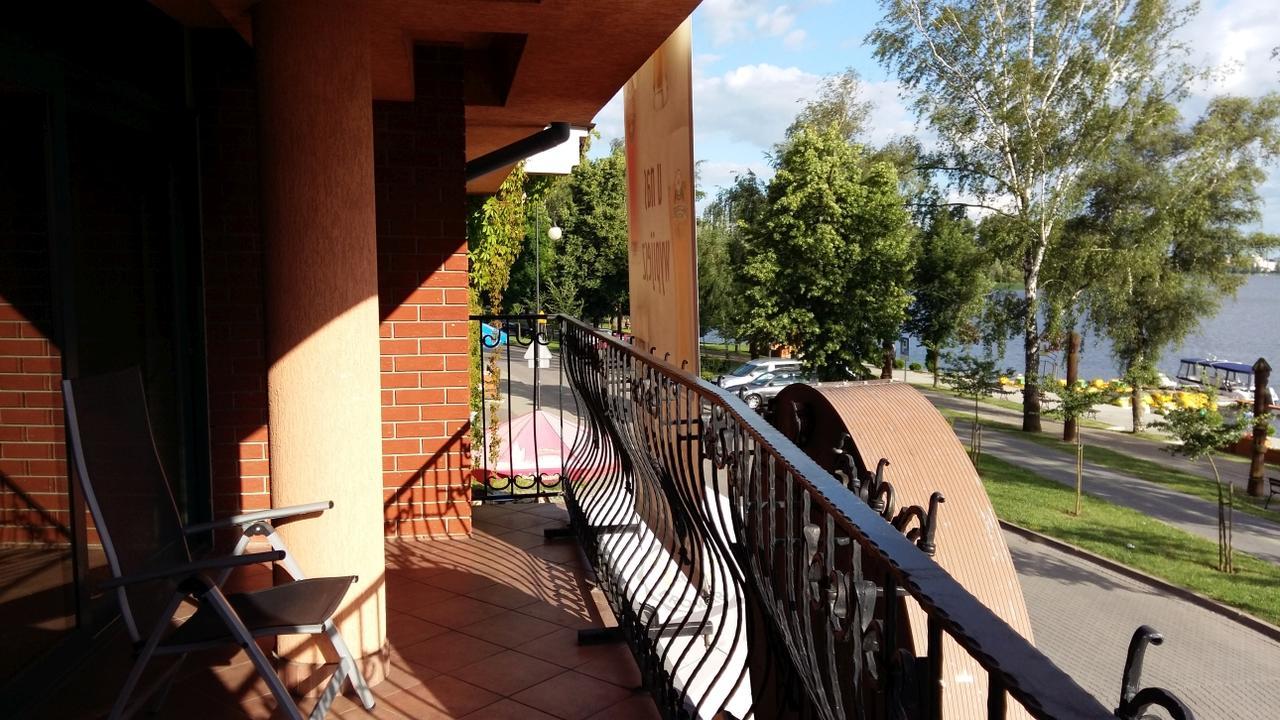 Apartamenty & Restauracja Janus Elk Ngoại thất bức ảnh