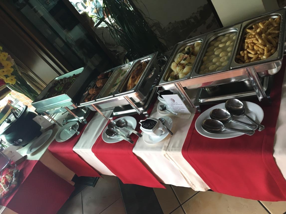Apartamenty & Restauracja Janus Elk Ngoại thất bức ảnh
